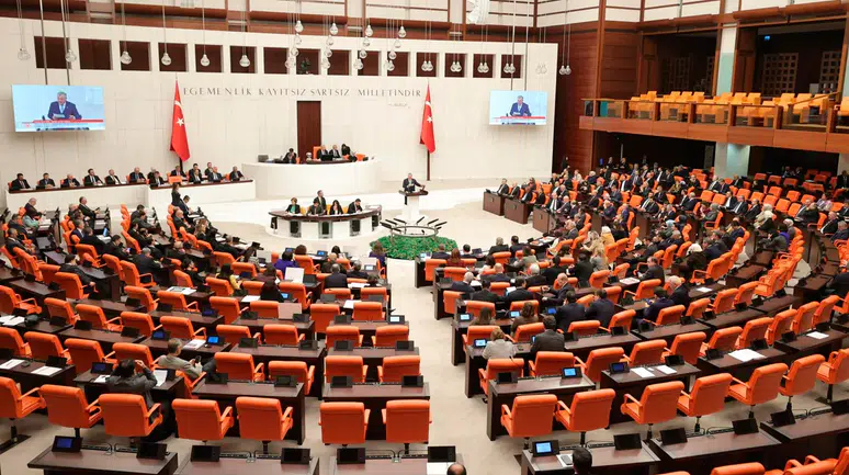 Meclis'te yoğun hafta: Çerçeve yasa ve çocuk koruma kanunu gündemde