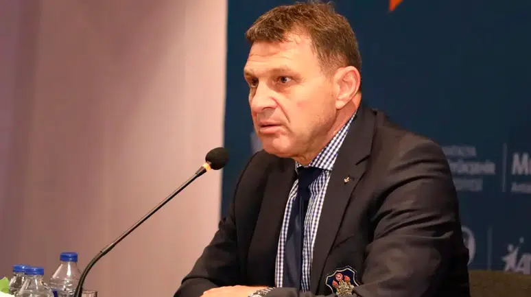 Emekli amiral Türker Ertürk sosyal medya paylaşımları gerekçe gösterilerek tutuklandı