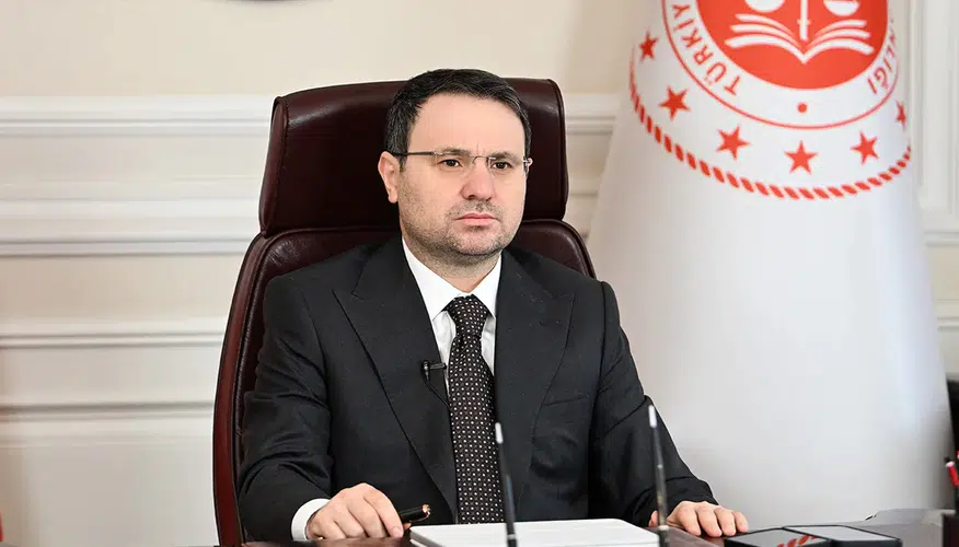 Akın Gürlek duyurdu: İsrail bağlantılı olduğu öne sürülen dolandırıcılık şebekesine operasyon