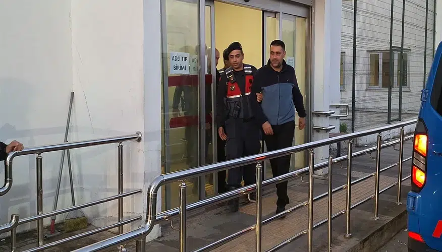 Çukurova Belediyesi'nde deprem etkisi: Eski ve yeni başkan dahil 34 tutuklama