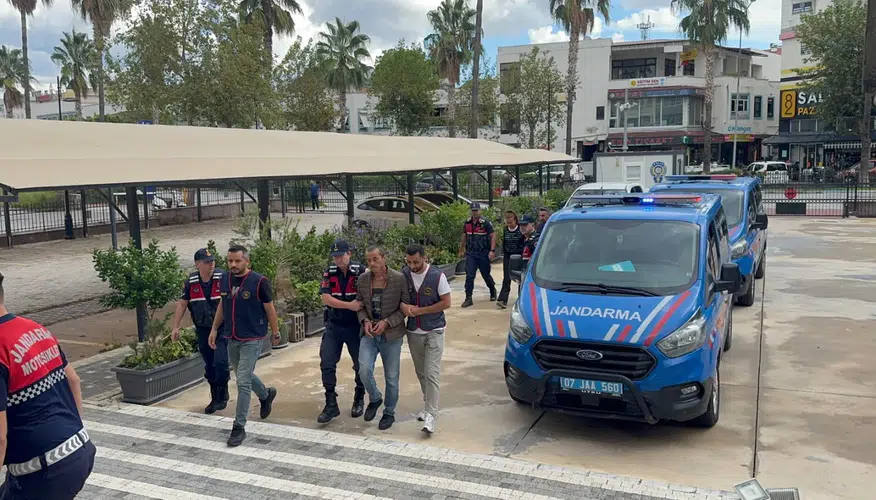Gazipaşa'da kanlı hesaplaşma: Baba ve kızı cezaevine gönderildi