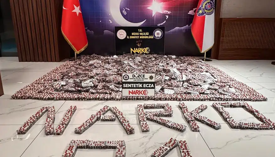 Düzce'de otobüs operasyonu: Milyonluk uyuşturucu sevkiyatına geçit yok
