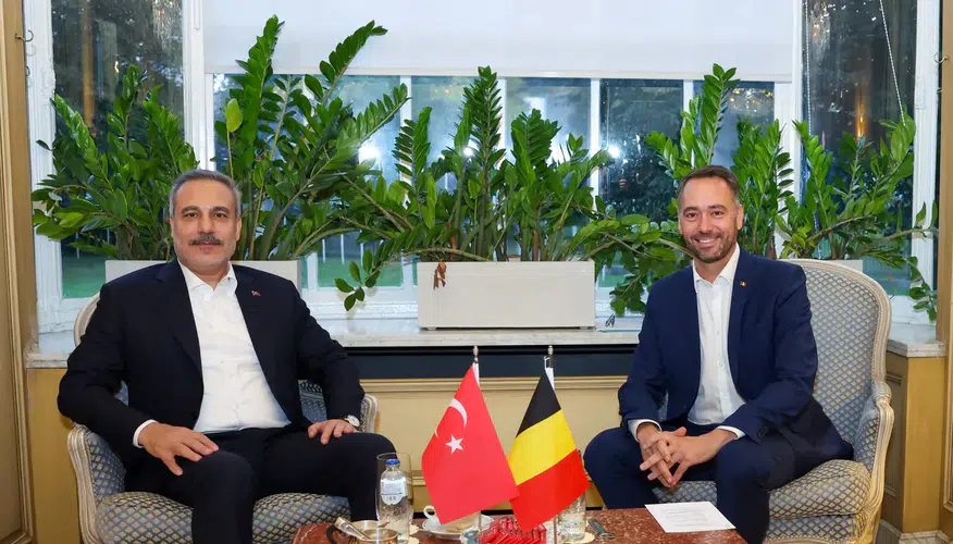 Brüksel'de kritik diplomasi trafiği: Hakan Fidan ve Maxime Prevot masaya oturdu