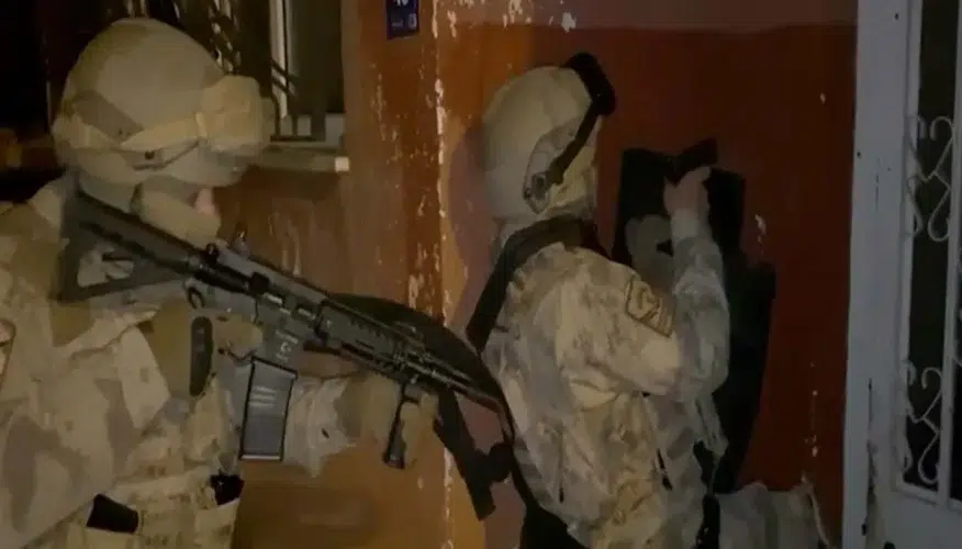 Üç ilde zehir tacirlerine ağır darbe: 11 kişi cezaevine gönderildi