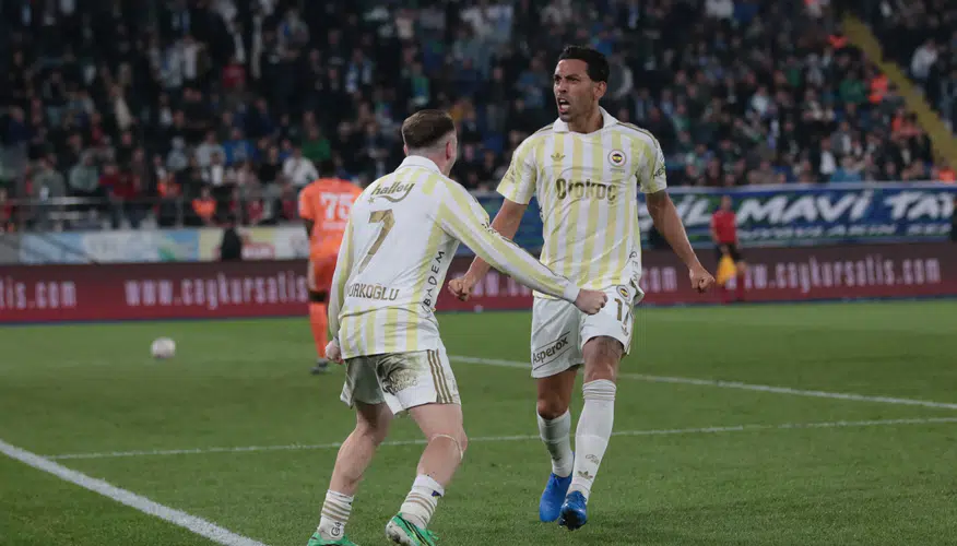 Fenerbahçe Rize deplasmanında hata yapmadı: 3-0