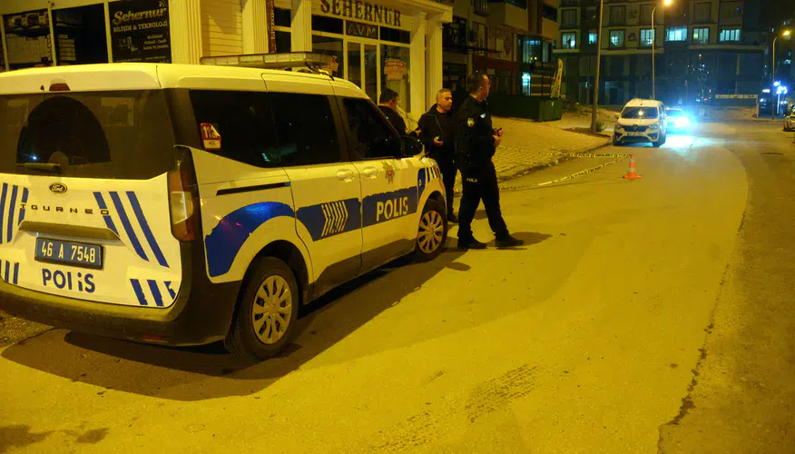 Kahramanmaraş'ta gece yarısı dehşeti: Sokak ortasında silahlı hesaplaşma