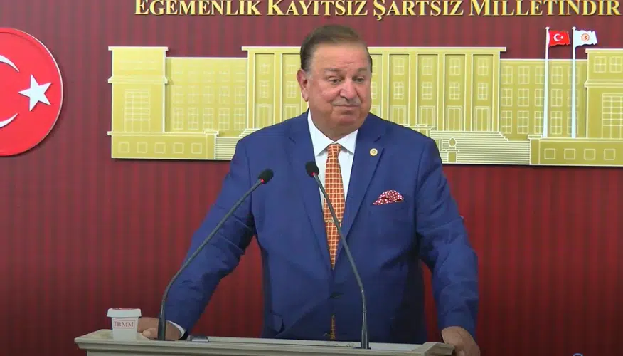 Yeniden Refah Partisi'nde '28 Şubat' krizi: Doğan Bekin görevlerini bıraktı