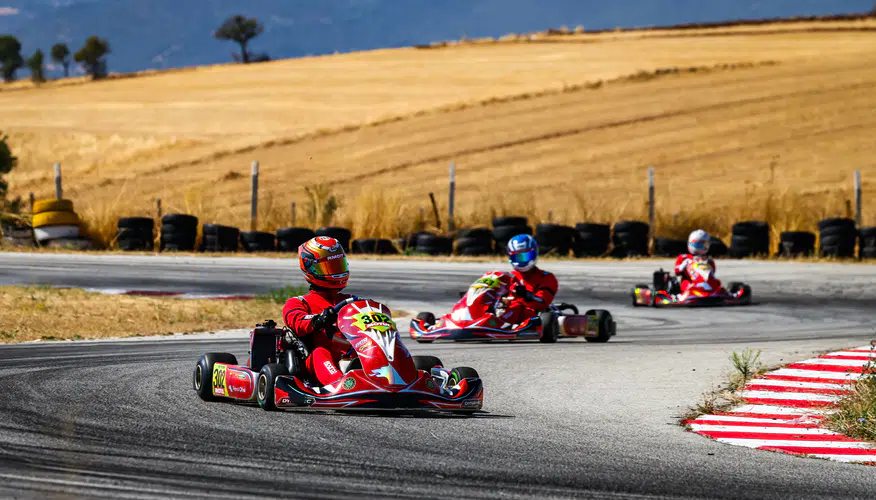 Uşak pistinde Dynamic Racing Team fırtınası: Şampiyonada yedi podyum birden