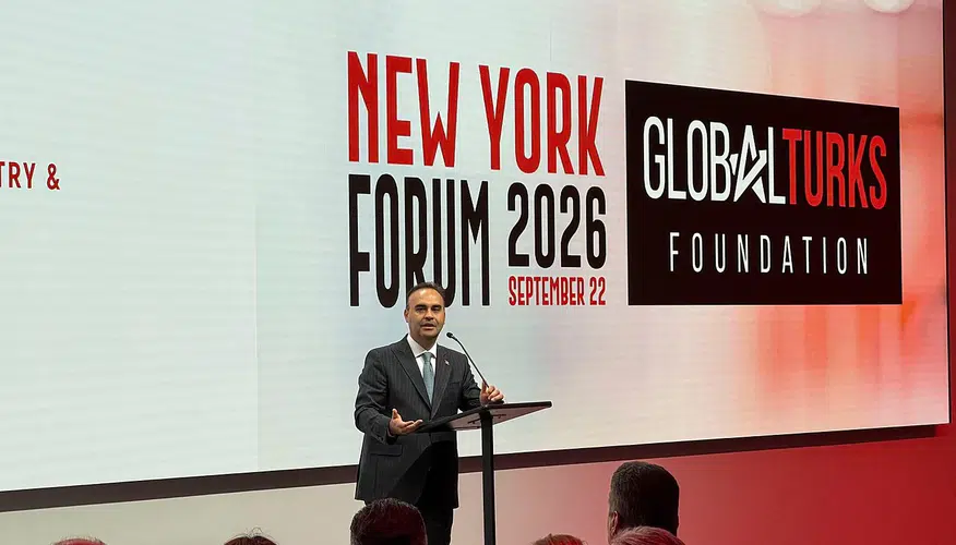 Bakan Kacır'dan New York'ta Türk diasporasına çağrı: Geleceği birlikte inşa edelim