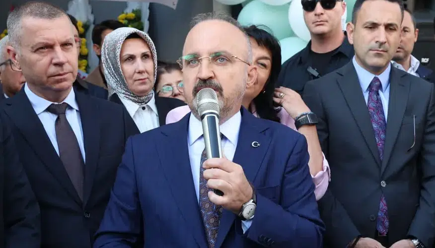 Bakan Yardımcısı Turan'dan ailelere kritik uyarı: Çocuklarınızın dijital ve sosyal dünyasını yakından izleyin
