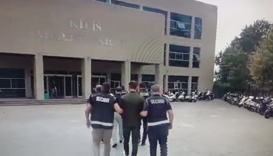 Kilis'te 'torpil' vaadiyle dolandırıcılık yapan şebekeye darbe