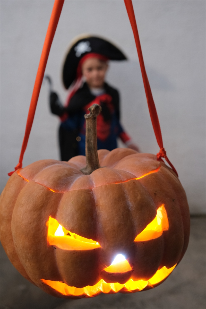 Kırklareli'de korku gecesi 'Koleda' kutlandı 23