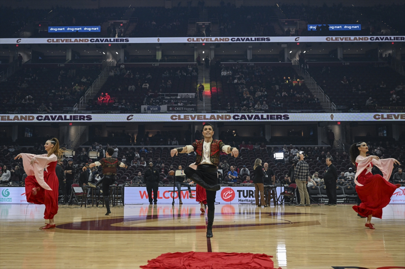 NBA maçı Türk Kültür Mirası Gecesi etkinlikleriyle renklendi 14