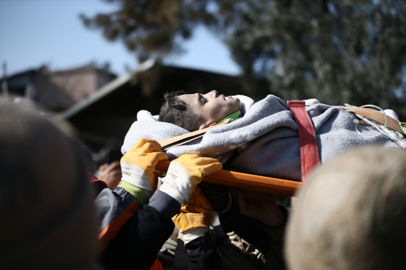 Hatay'da Yusuf bebek ile ağabeyi depremin 105'inci saatinde kurtarıldı