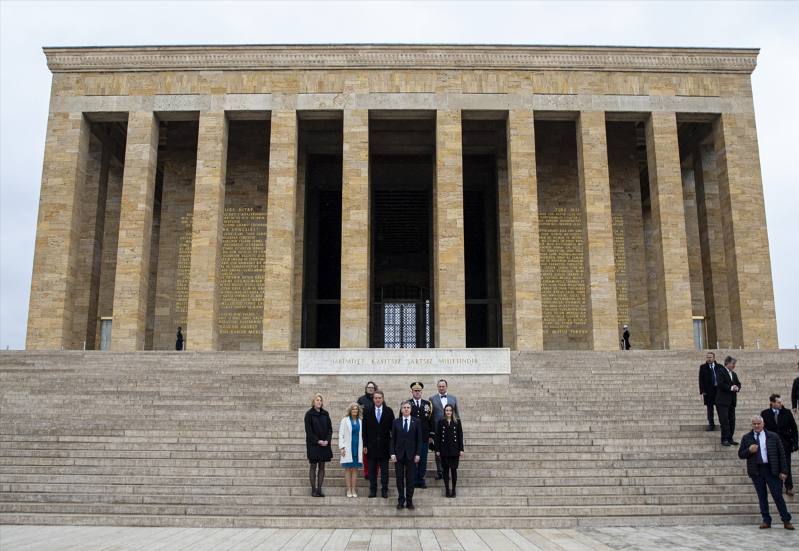 ABD Dışişleri Bakanı Antony Blinken Anıtkabir’i ziyaret etti 7