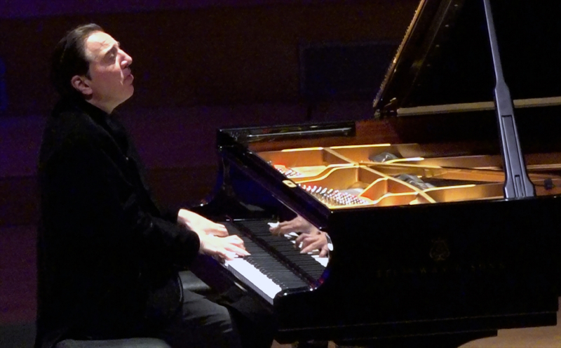 Fazıl Say ve Serenad Bağcan depremzedeler için Brüksel'de sahne aldı 4