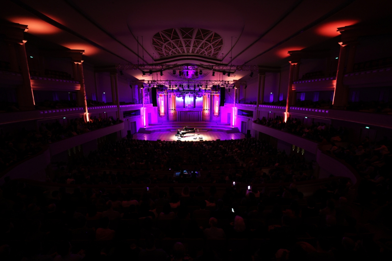 Fazıl Say ve Serenad Bağcan depremzedeler için Brüksel'de sahne aldı 9