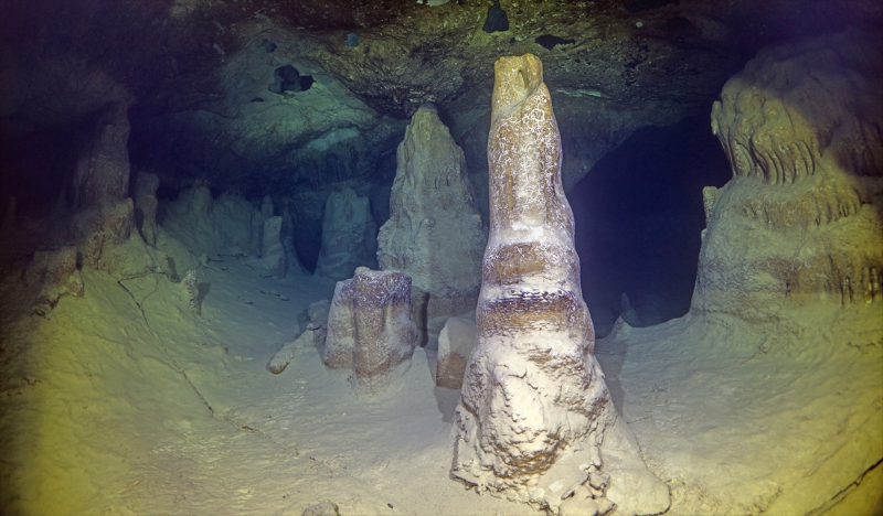 Doğu Akdeniz'de 5 yıl önce keşfedilen su altı mağarası depremlerde zarar görmedi 4