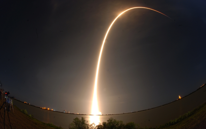 SpaceX roketi, NASA'nın TEMPO cihazı ile fırlatıldı