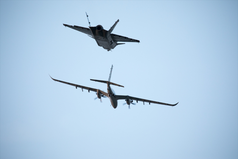 Bayraktar Kızılelma ve Bayraktar Akıncı kol uçuşu gerçekleştirdi 5