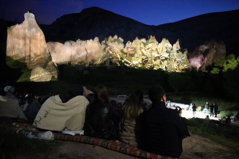 Kapadokya tarihi, 3D Mapping teknolojisi ile peribacalarına yansıtıldı 10