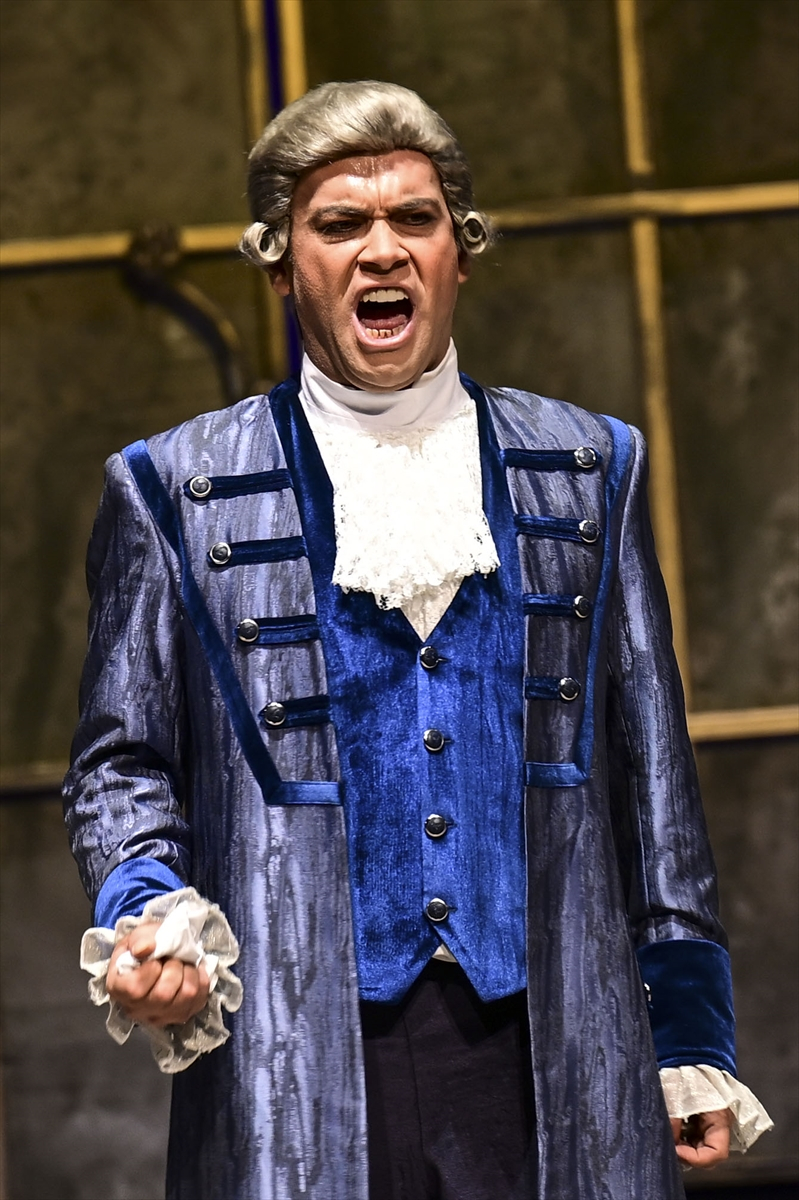 ADOB yeni sanat sezonunda perdesini "Andrea Chenier" operasıyla açtı 18