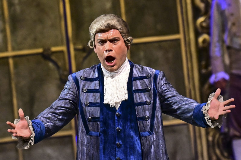 ADOB yeni sanat sezonunda perdesini "Andrea Chenier" operasıyla açtı 13