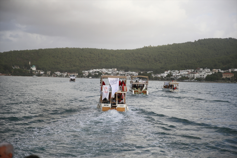 Bodrum'da deniz dibi ve kıyı temizliğinde yaklaşık 15 ton atık toplandı 15