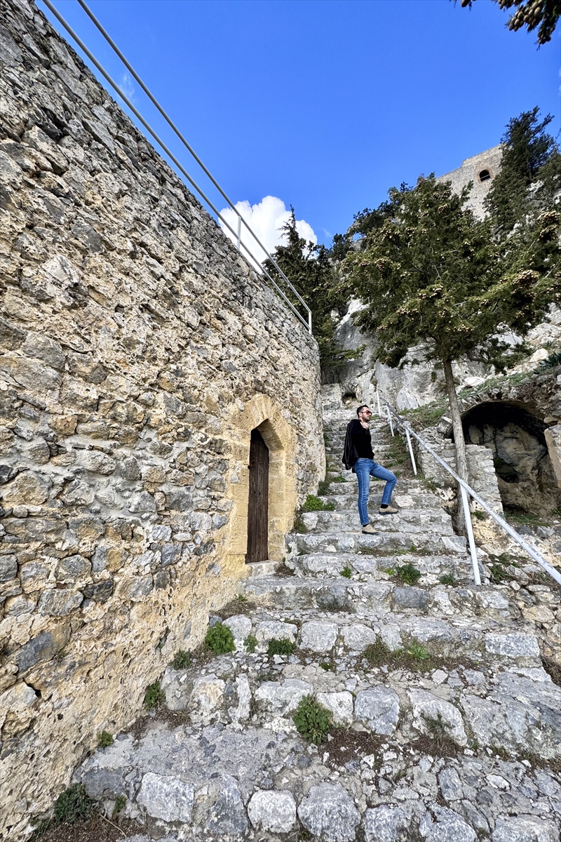 KKTC'nin “Rüzgara Boyun Eğmeyen” Buffavento Kalesi 19