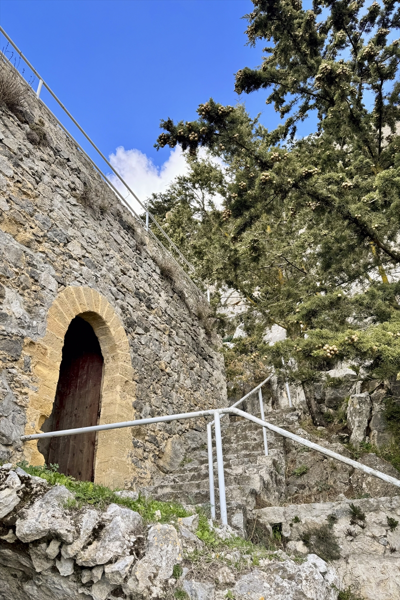 KKTC'nin “Rüzgara Boyun Eğmeyen” Buffavento Kalesi 20