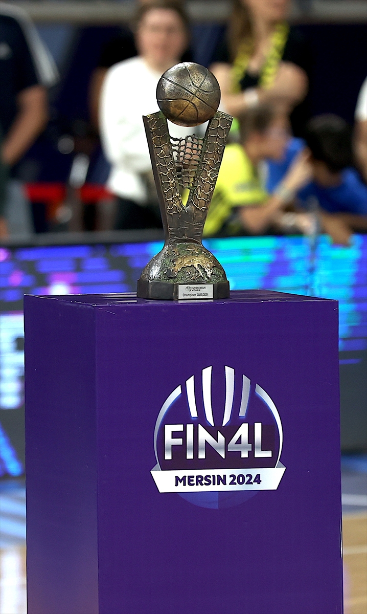 FIBA Kadınlar Avrupa Ligi şampiyonu Fenerbahçe, kupasını aldı 8