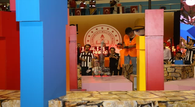 Şanlıurfa’da gerçekleştirilen 14. Uluslararası MEB Robot Yarışması sona erdi