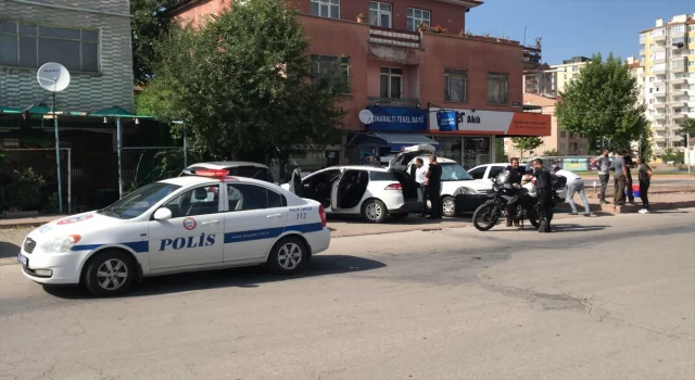 Kayseri’de silahlı saldırıya uğrayan 2 kişi yaralandı