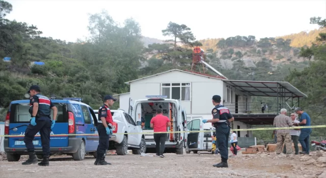 Antalya’da bir kişi, 2 çocuğunu ve eşini av tüfeğiyle öldürdü