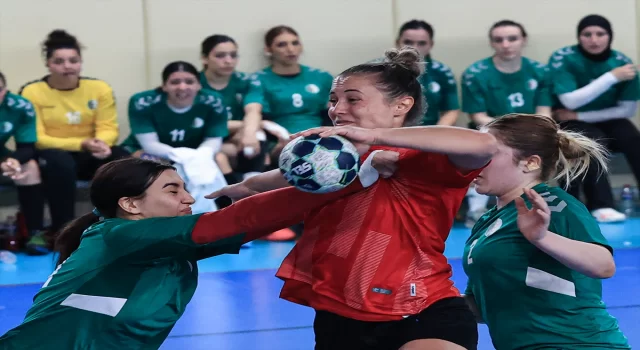 A Milli Kadın Hentbol Takımı, hazırlık maçında Cezayir’i 3319 yendi