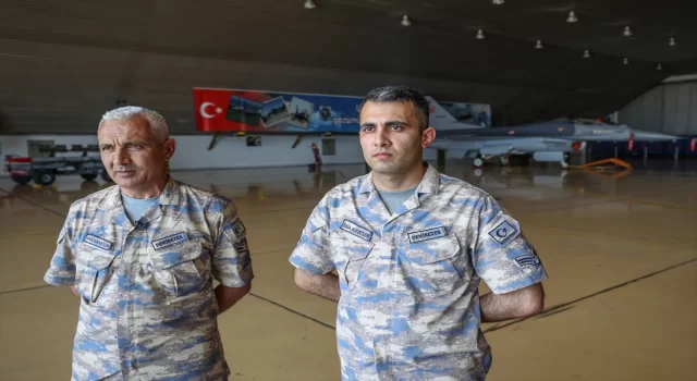 9. Ana Jet Üssünde görevli baba oğul sırt sırta vererek vatana hizmet ediyor