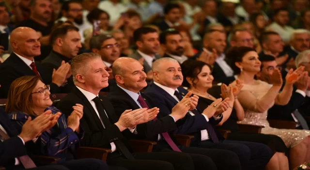 İçişleri Bakanı Soylu, MHP Gaziantep Milletvekili Atay’ın kızının nikah merasimine katıldı