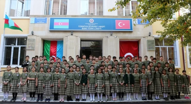 TDV Bakü Türk Lisesinin 5 öğrencisinden Azerbaycan’daki sınavlarda büyük başarı
