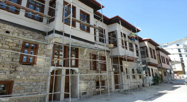 Isparta’da tarihi dokuya sahip 18 evde restorasyon yapılıyor