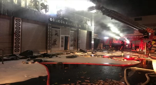 Diyarbakır Gıda Toptancılar Sitesi’nde bir iş yerinde yangın çıktı