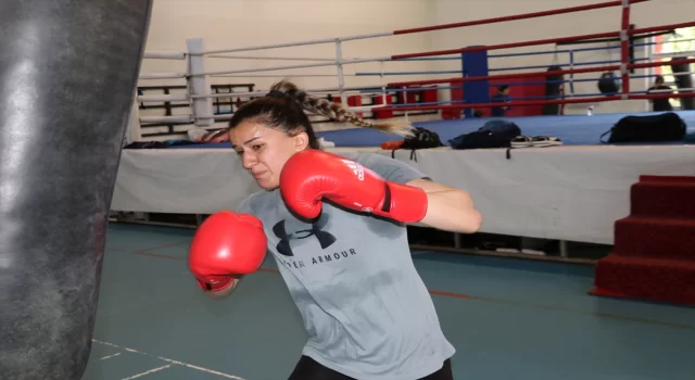 Milli boksörler Akdeniz Oyunları’nda yumruklarını altın madalya için sallayacak