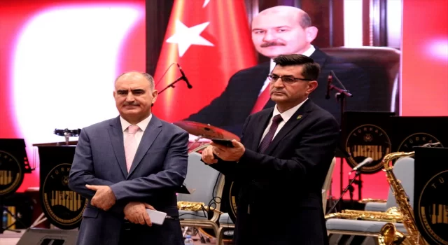 İçişleri Bakanı Soylu, Türk İslam Dünyası 1. ŞehitGazi Aileleri Kurultayı’na telefonla bağlandı: