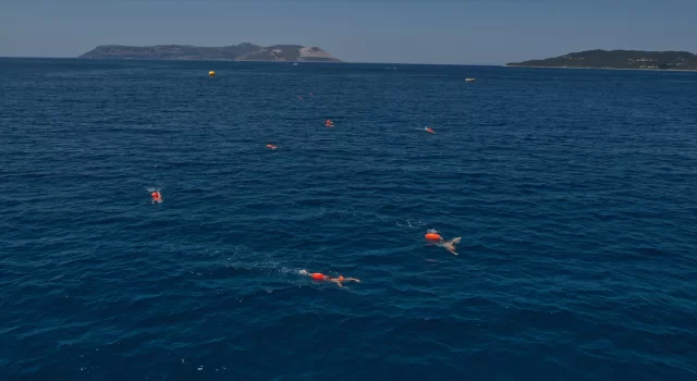 Uluslararası MeisKaş Yüzme Yarışı yapıldı