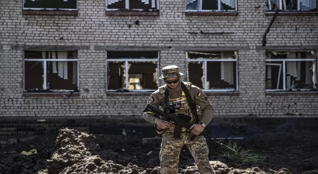 Ukrayna’nın Harkiv şehrine Rus güçlerince hava saldırıları düzenlendi