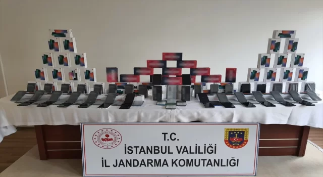 İstanbul’da 535 kaçak cep telefonu ele geçirildi