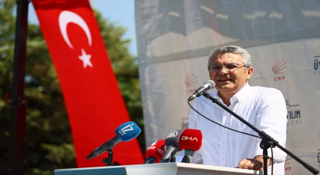 CHP Genel Başkan Yardımcısı Salıcı, İzmir’de üye katılım töreninde konuştu: