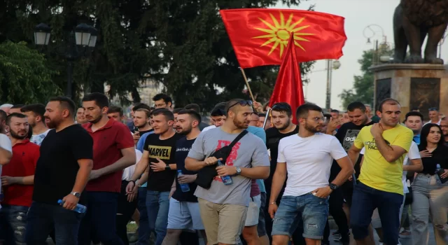 Kuzey Makedonya’da ”Fransa’nın Avrupa entegrasyonu önerisi” protesto edildi