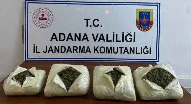 Adana’da 25 kilo 700 gram esrar ele geçirildi