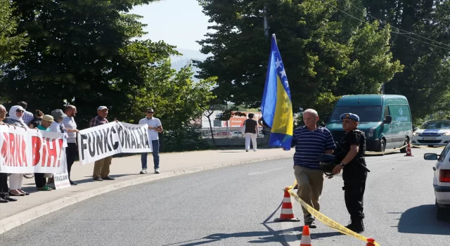 Bosna Hersek’teki ”dayatma seçim yasası” protestoları bugün de sürüyor