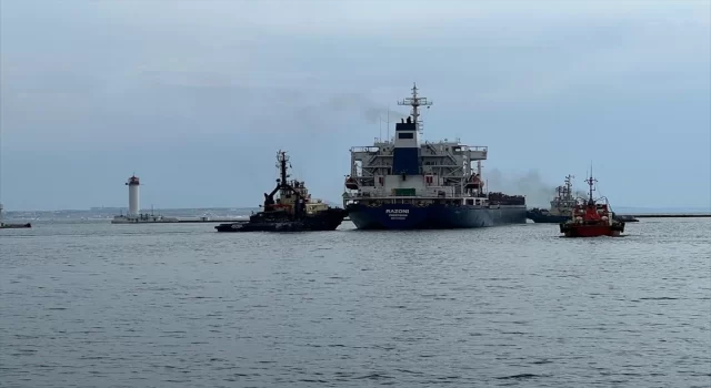 Odesa Limanı’ndan tahıl yüklü ilk gemi yola çıktı